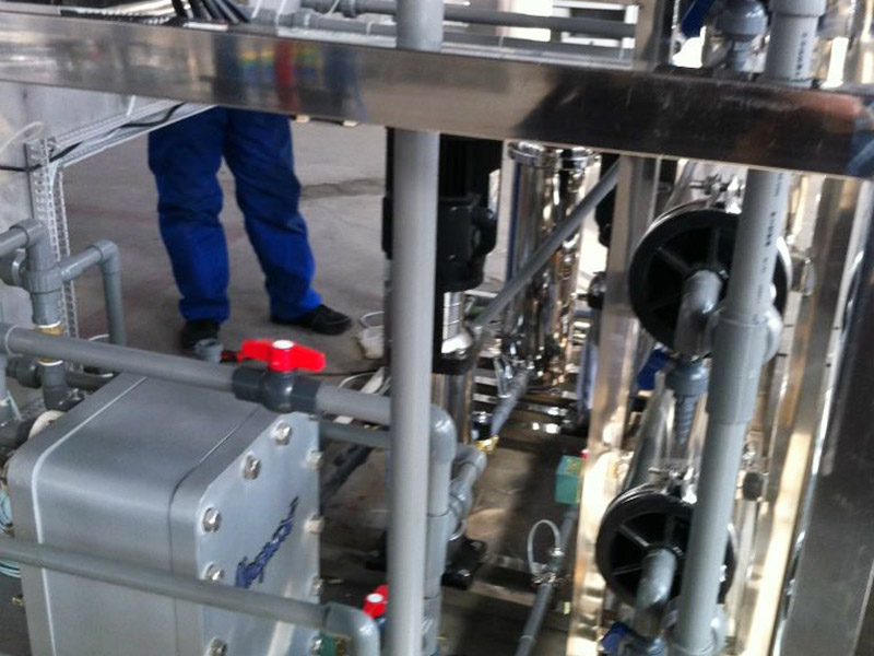 EDI系統(tǒng)現(xiàn)已廣泛應(yīng)用于醫(yī)藥、化學(xué)、食品、電子、電力工業(yè)等領(lǐng)域